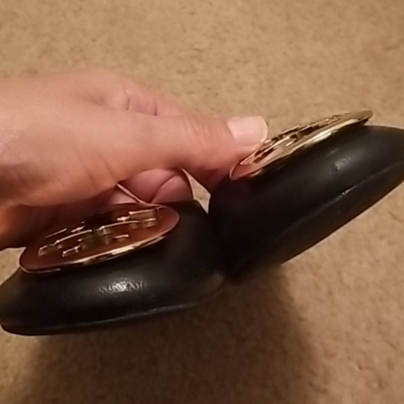 Tory Burch - Picture 3 of 6